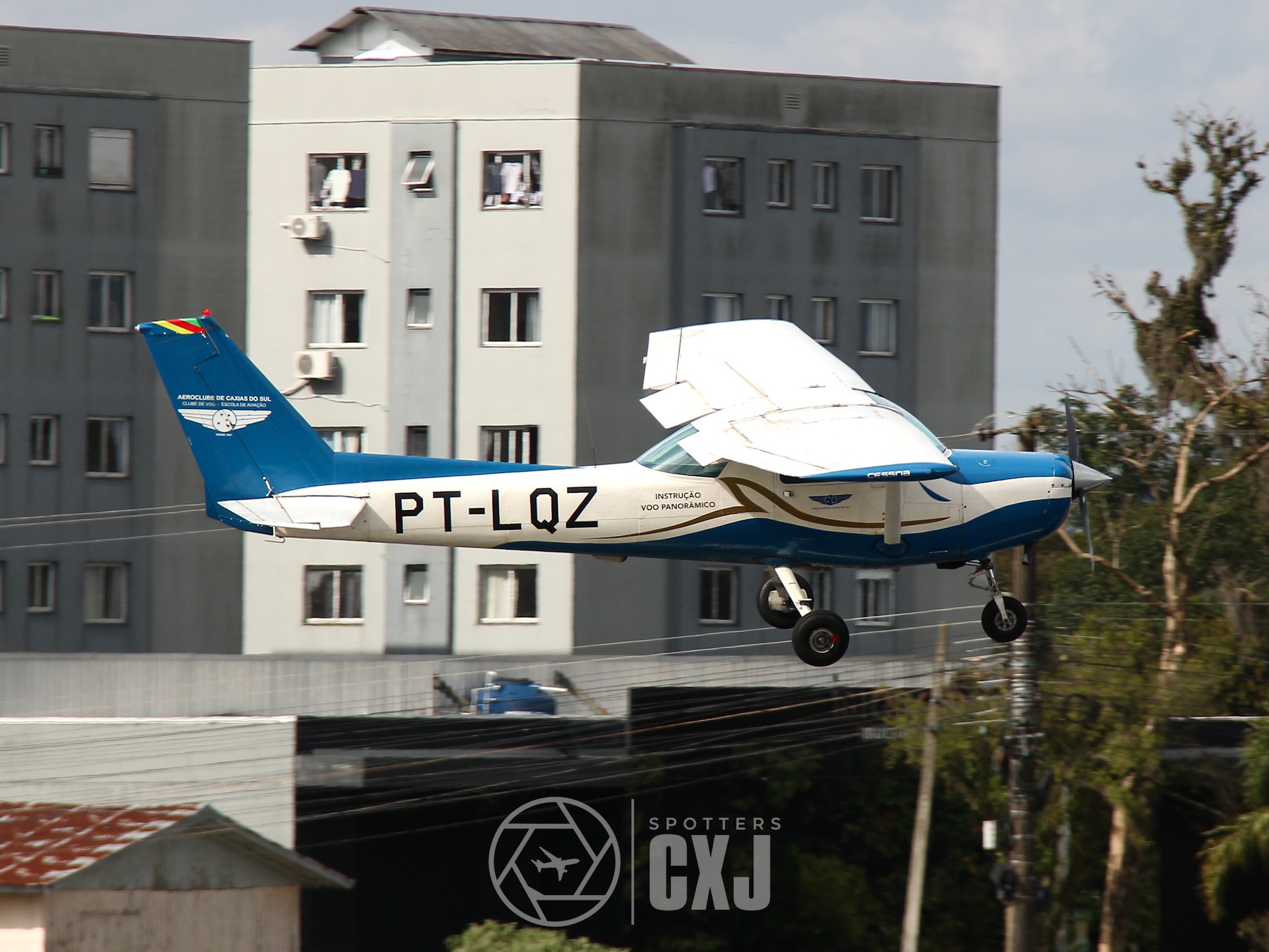 152 · C152 · PT-LQZ · Hugo Cantergiani Regional Airport (CXJ / SBCX) — Caxias Do Sul / BR — -29.197183, -51.187647 · PT-LQZ é a aeronave do aeroclube de Caxias do Sul.